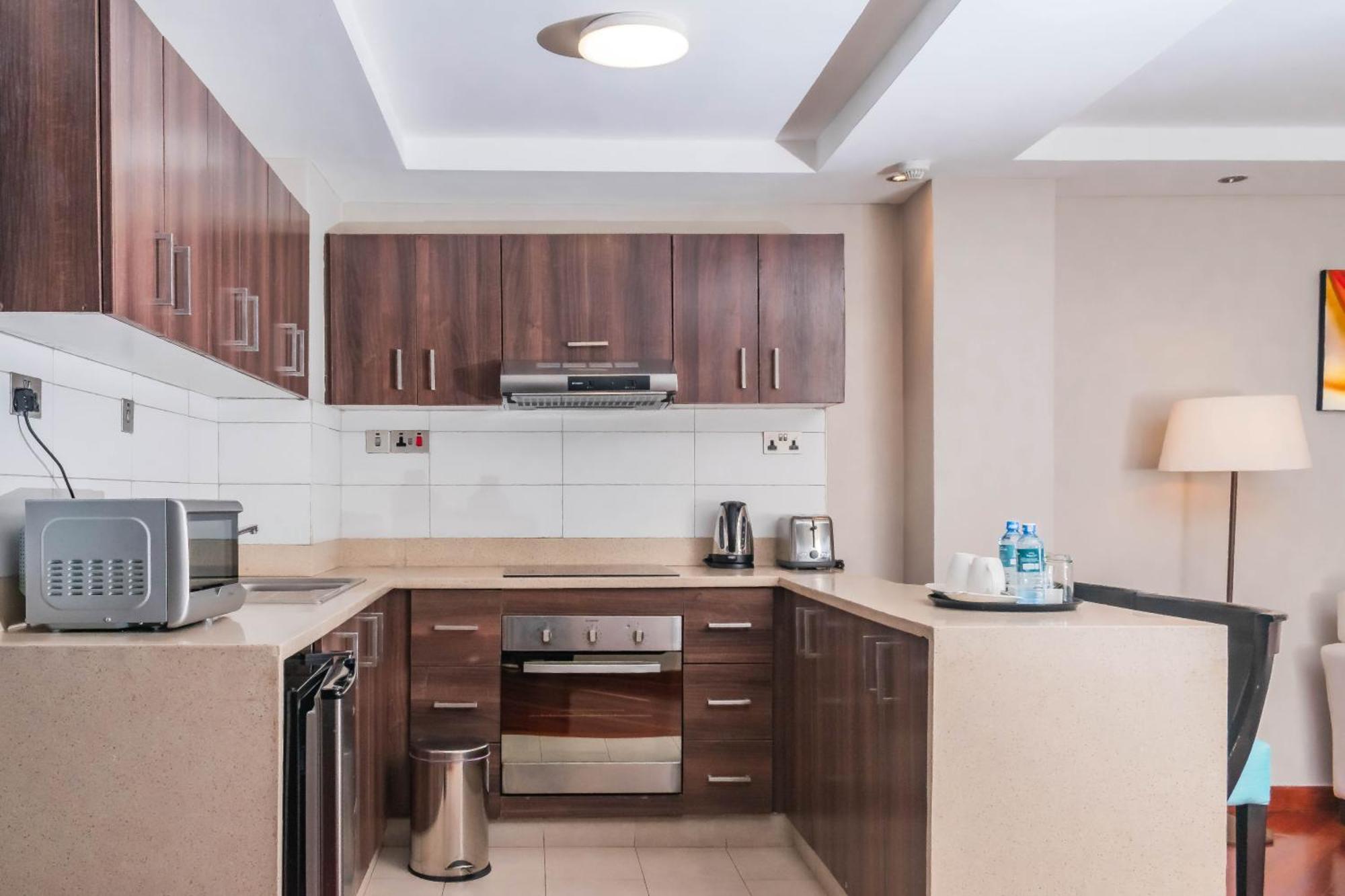 Longonot Place Serviced Apartment-Nairobi, City Centre Cbd Экстерьер фото
